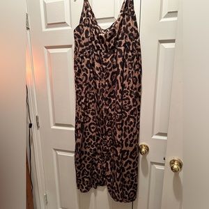 Bloomchic leopard dress with strap for waste